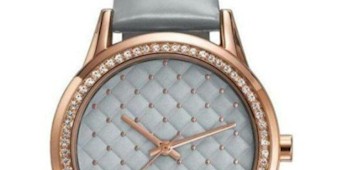 Náramkové hodinky, vypuklé obdĺžniky s béžovo-hnedým mramorovým vzorom